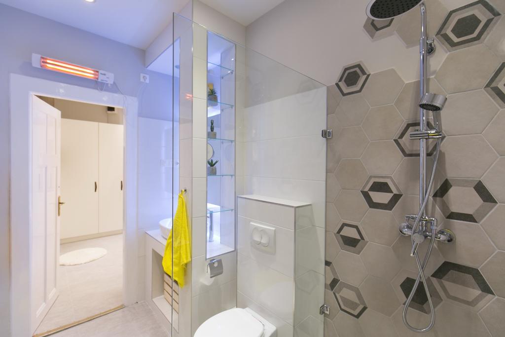 Unique Studio At The Danube With Aircon Budapeste Exterior foto